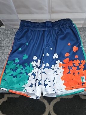 Lacrosse Unlimited Kids Irish Themed Athletic Sorts. Size Youth Large.  See Pics